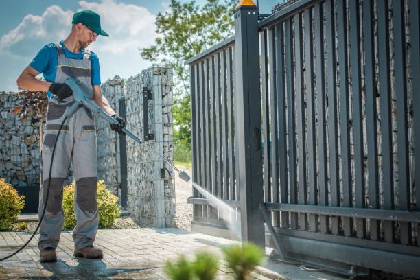 Best Soft Washing for Delicate Surfaces in Solon, IA